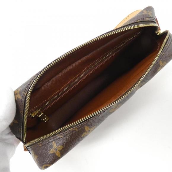 LOUIS VUITTON Brown Monogram Shoulder Bag - Picture 9 of 9